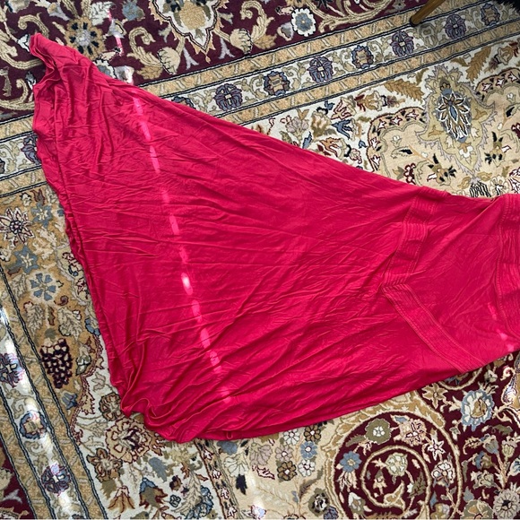Alexis Red Skirt - Picture 5 of 10